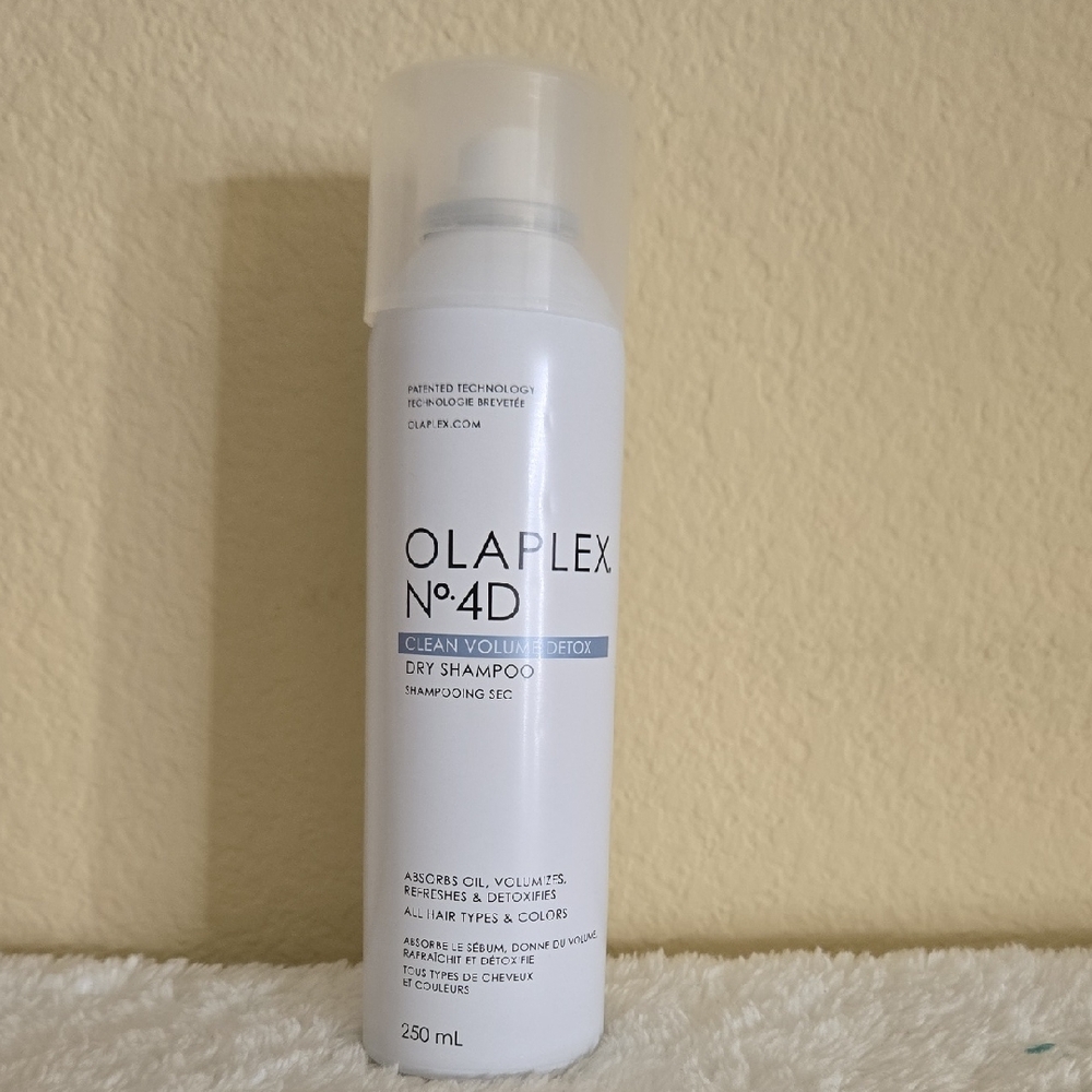 OLAPLEX No.4D White Dry Shampoo